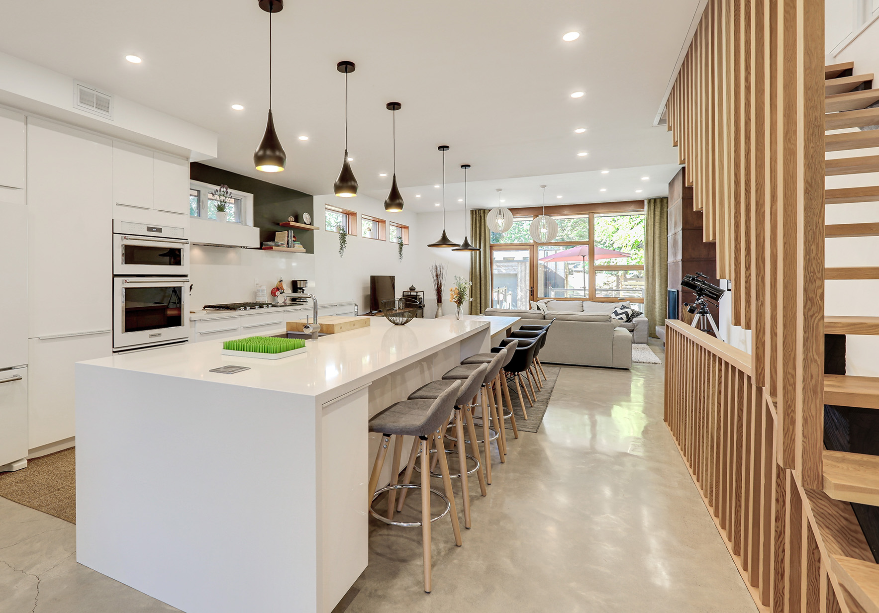 Modern kitchen renovation in Hoddesdon by Donema Construction